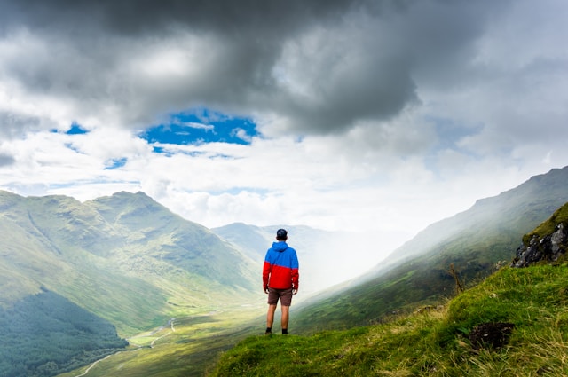 Quels sont les plus beaux lacs de montagne à découvrir en randonnée ?