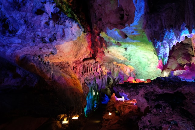 Découvrez les plus belles grottes pour un écotourisme souterrain