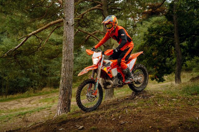 Les sites légendaires à explorer pour les passionnés d&rsquo;enduro